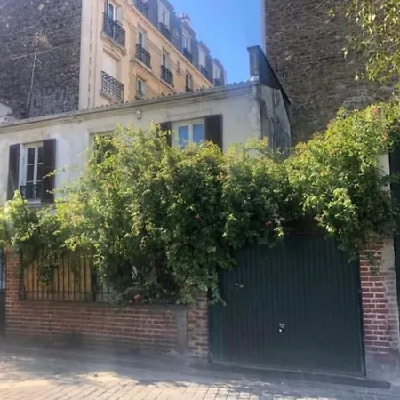 Lägenhet Maison A Paris