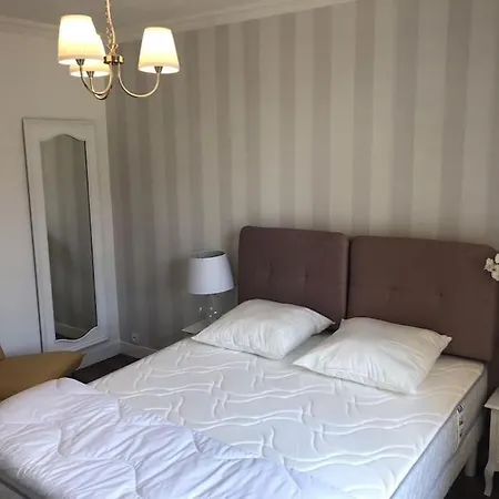 Maison A Paris